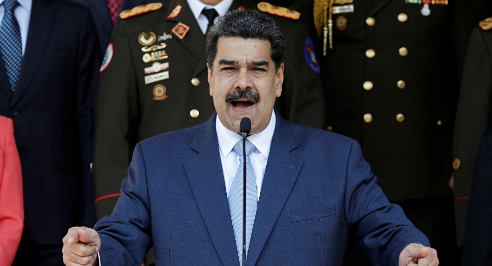  Maduro anuncia que moverá piezas de artillería para estar preparado «para el combate por la paz»