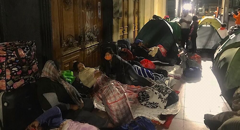 Atrapados sin salida: la odisea de los trabajadores bolivianos varados en la frontera norte de Chile