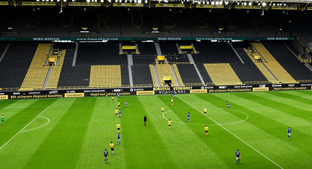  Fútbol internacional en la era del COVID-19: distanciamiento y un estadio vacío en el primer partido de la Bundesliga