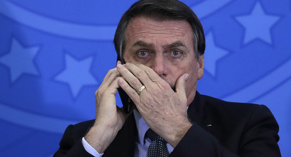  Ministro: «La petición de aprehensión del celular de Bolsonaro es inconcebible»