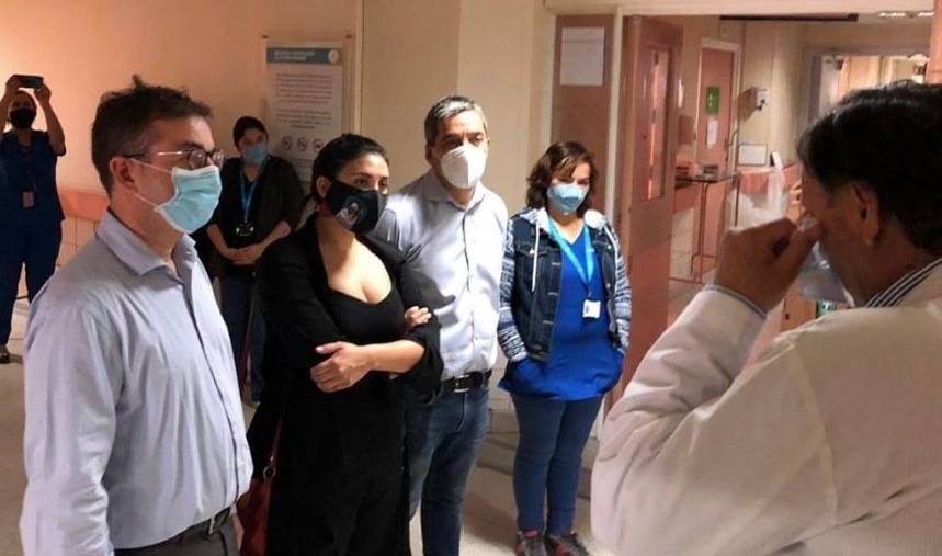  Diputada Cariola realiza fiscalización en Hospital San José tras denuncia de trabajadores por falta de insumos