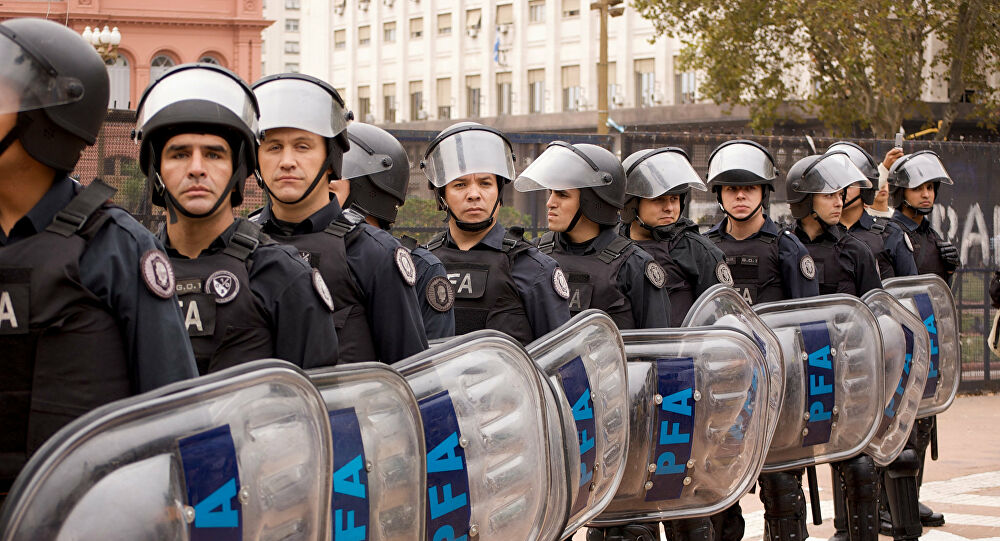  Indignación en Argentina por casos de violencia policial en el interior del país
