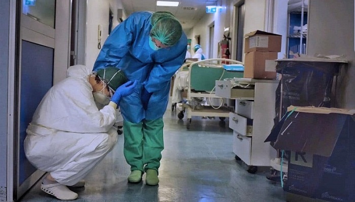  Hospitalizados por COVID-19 en Chile llegan a 915, la cifra más alta en seis meses