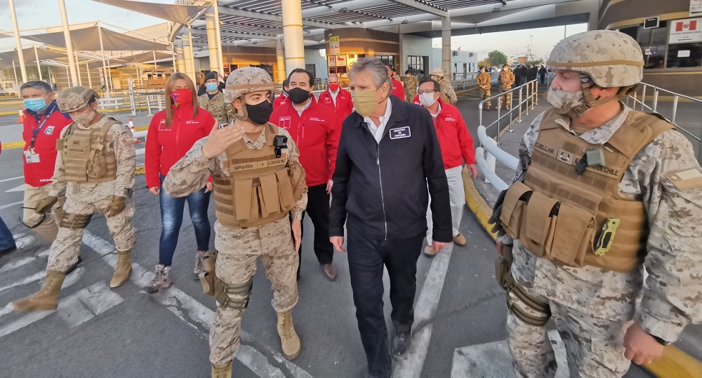  Ministro de Defensa cerró reunión de macro zona norte con recorrido estratégico por frontera Chile-Perú
