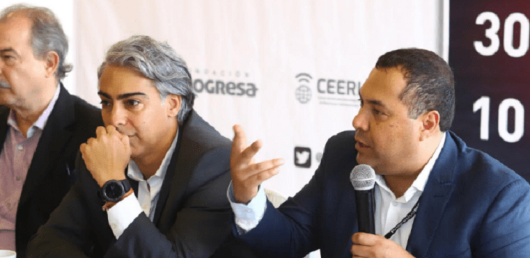 Progresistas rechazan veto al límite de reelección municipal: “Lo que el Gobierno y la derecha están haciendo es eternizar a los mismos de siempre”