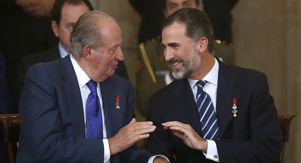  El rey emérito Juan Carlos I comunica su decisión de abandonar España