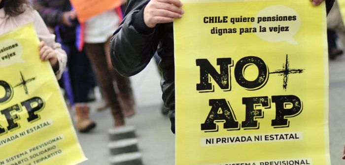  No más AFP: «La tarea de los partidos no es ceder cupos al movimiento social sino que garantizar el ejercicio de la democracia»