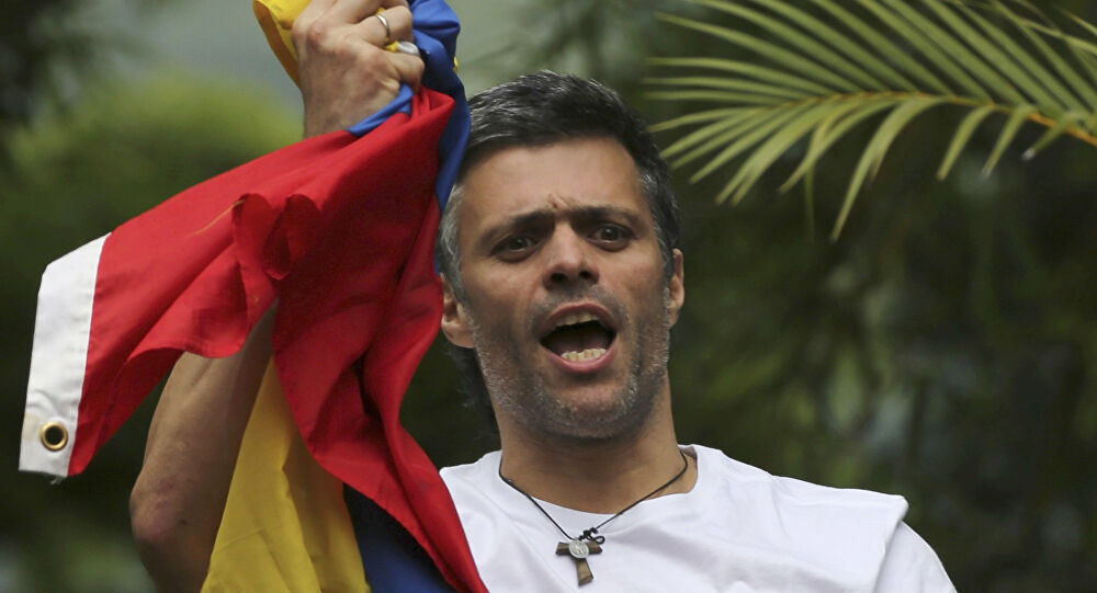 El opositor Leopoldo López deja la residencia del embajador español en Caracas