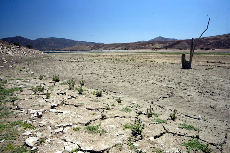  Disponibilidad de agua en el norte y centro de Chile podría disminuir hasta más de 50 por ciento