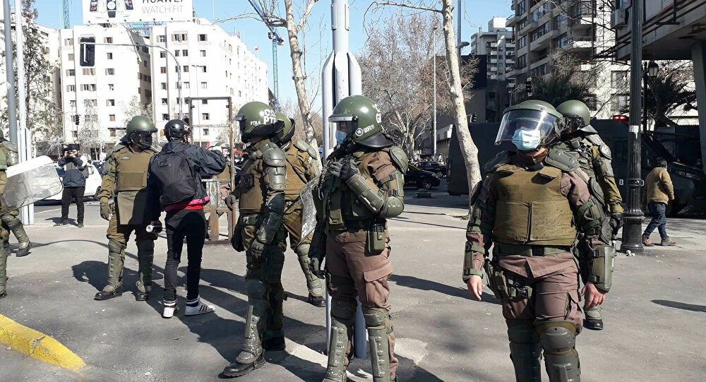 Cambio de comando en Carabineros: crónica de una renuncia tardía