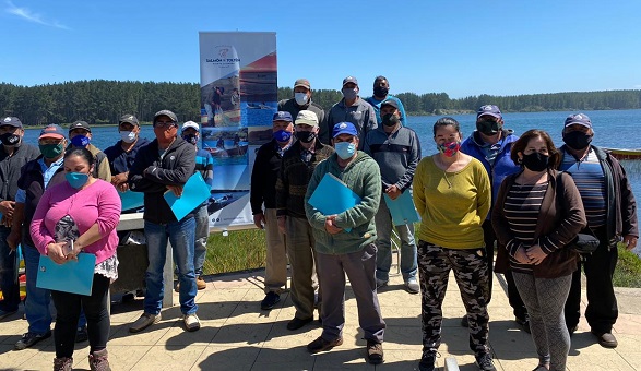  Pescadores de la barra del toltén se capacitan para próxima temporada de pesca del salmón Chinook