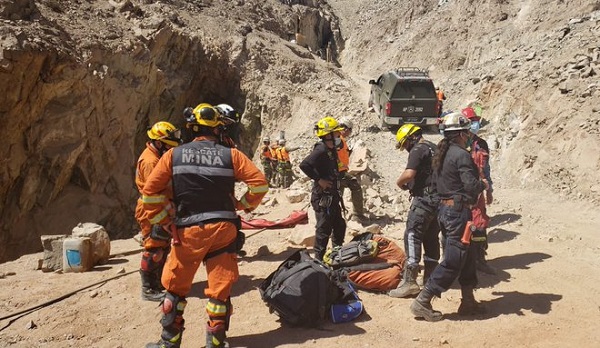  Dos mineros quedan atrapados tras derrumbe en la mina de cobre La Nuestra | Fotos
