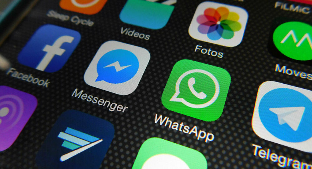  Cómo desplegar el secreto menú rápido de WhatsApp y a qué funciones te da acceso