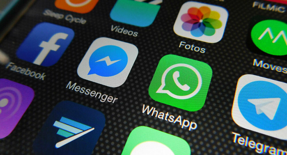 Cómo desplegar el secreto menú rápido de WhatsApp y a qué funciones te da acceso