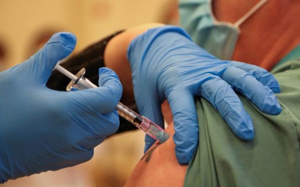  Más de 10 millones 921 mil dosis de refuerzo de la vacuna contra SARS-CoV-2 se han aplicado en el país