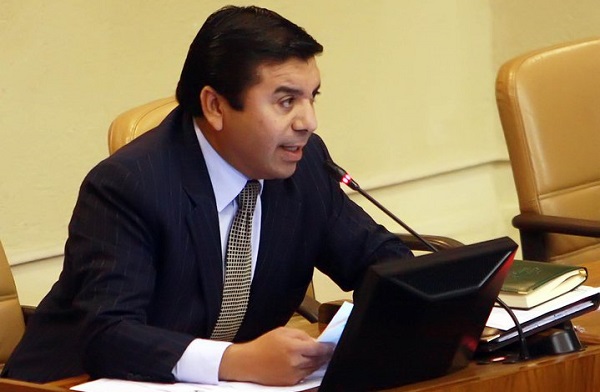  Comisión de Ética de la Cámara Baja sancionó a diputado Pedro Velásquez Seguel por insultar a la parlamentaria Marisela Santibáñez