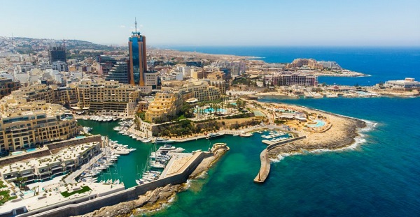  Malta pagará hasta 200 euros a cada turista que permanezca al menos tres días en la isla mediterránea