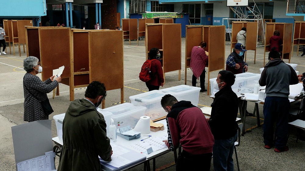 Los independientes se toman la Constituyente en Chile y desplazan a los militantes