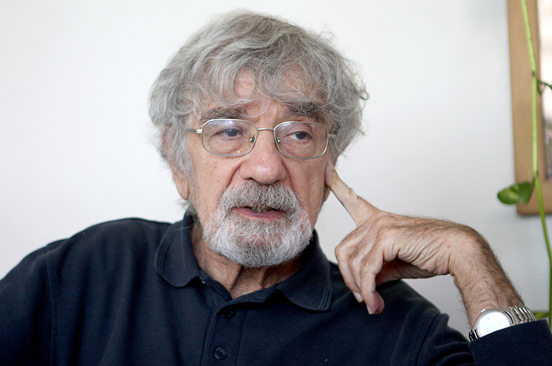 Universidad de Chile despide al egresado y académico Humberto Maturana