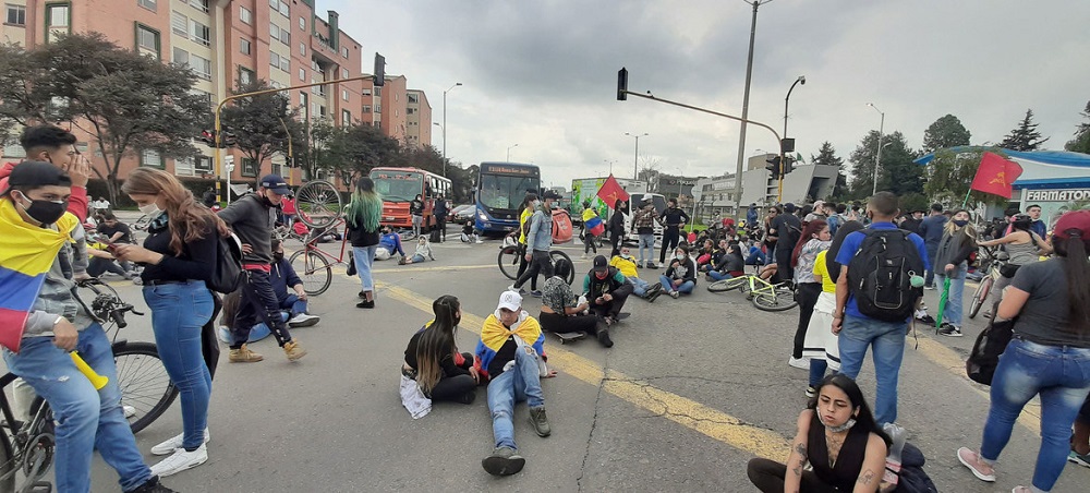 Expertos de la ONU y la OEA condenan la violenta represión de las protestas pacíficas en Colombia,