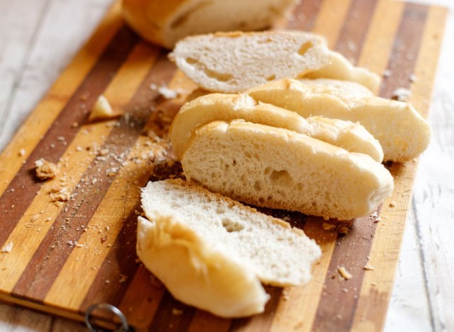  Comer pan blanco afecta a tu cuerpo y te puede llevar hasta la demencia, dice la ciencia
