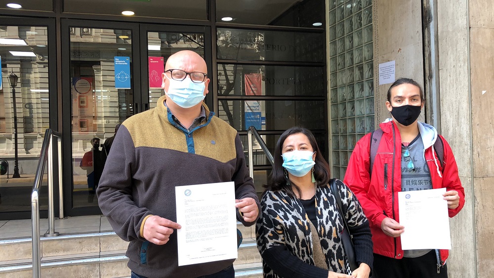  Trabajadores de Metro entregan carta a Ministra Hutt: advierten escenario de movilizaciones ante el no pago de bono Transantiago