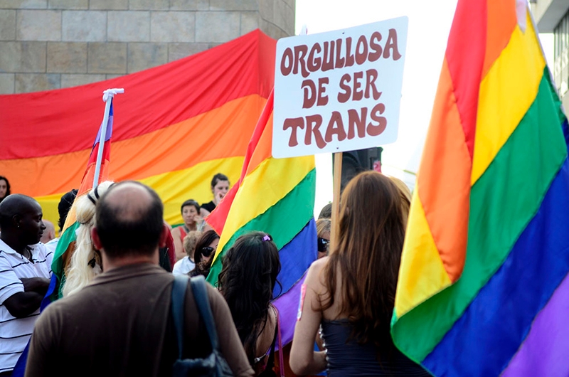 Estudio revela discriminaciones y violencias que sufren migrantes refugiadas trans