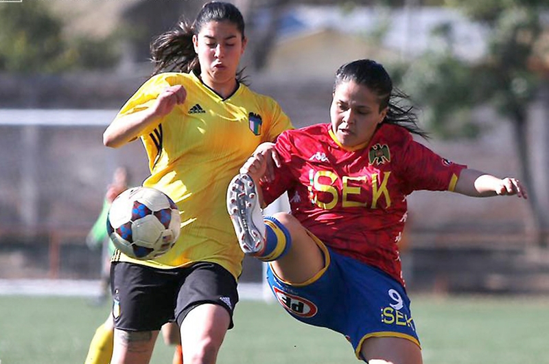  «Radiografía al Fútbol Femenino»: Estudio revela que 83 por ciento de las jugadoras de fútbol no recibe remuneraciones