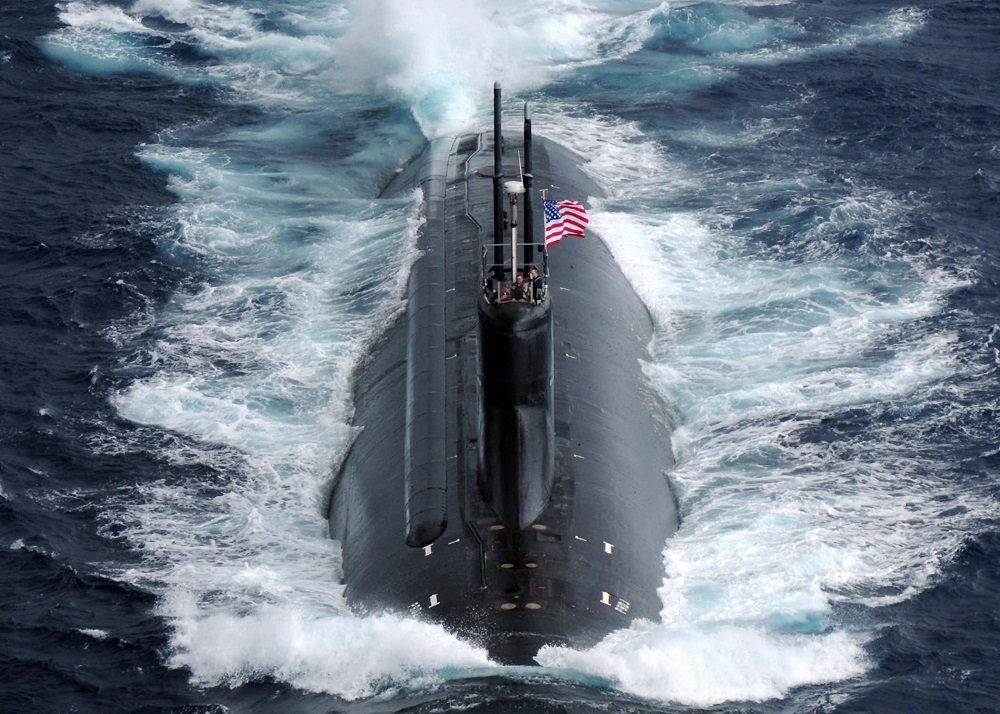  ¿Por qué el submarino nuclear Connecticut no evitó el choque?
