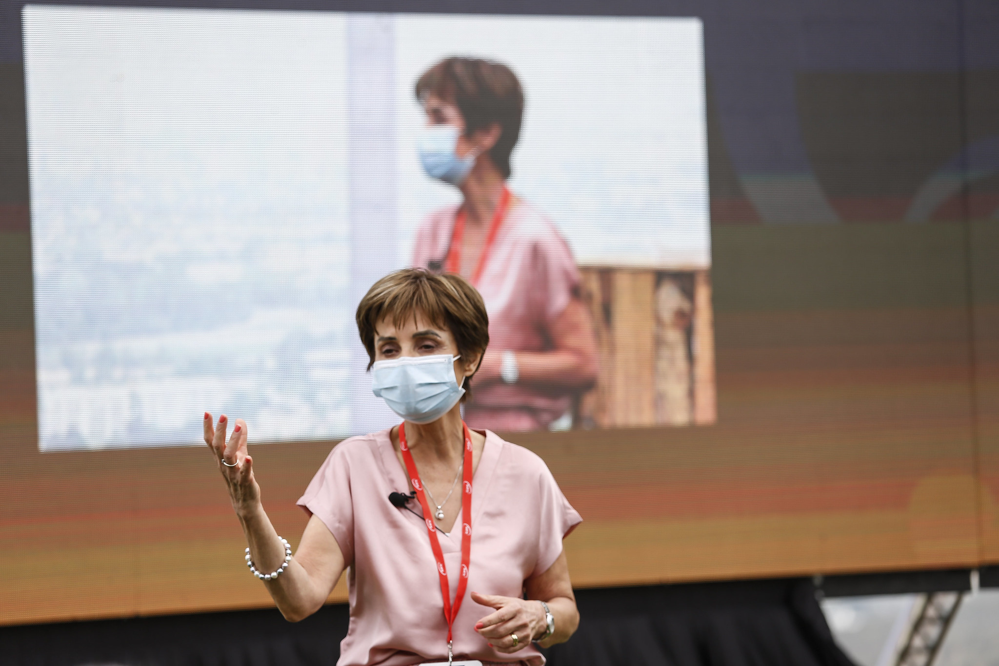  Subsecretaria Paula Daza participa en ENADE y destaca colaboración público-privada durante la pandemia