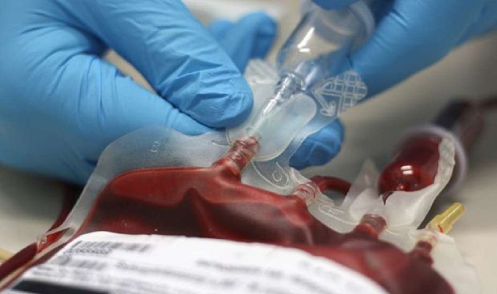  Corte Suprema condena al Servicio de salud Metropolitano Oriente por falta de servicio del Hospital Salvador en una transfusión de sangre lo que derivó en que la paciente se infectara con hepatitis tipo B