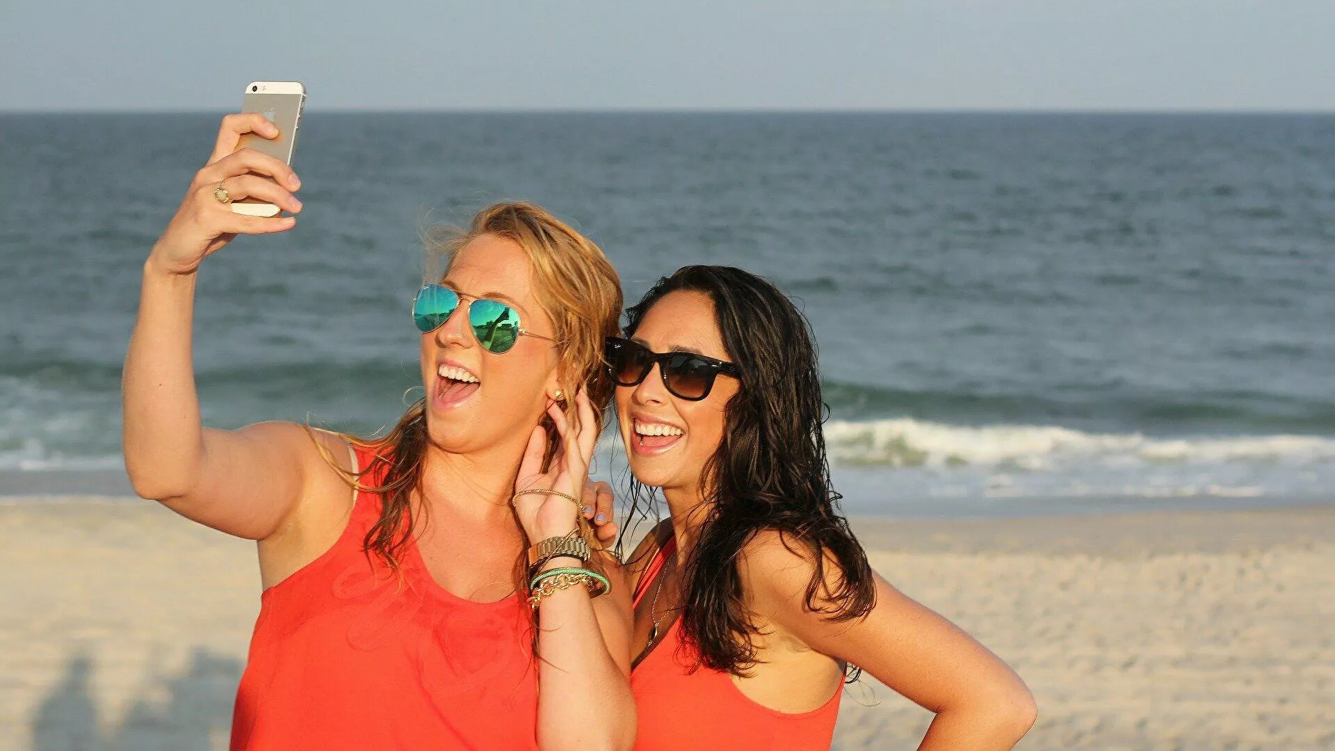 El vacío legal sobre la actividad de los ‘influencers’ se acerca a su fin en América Latina