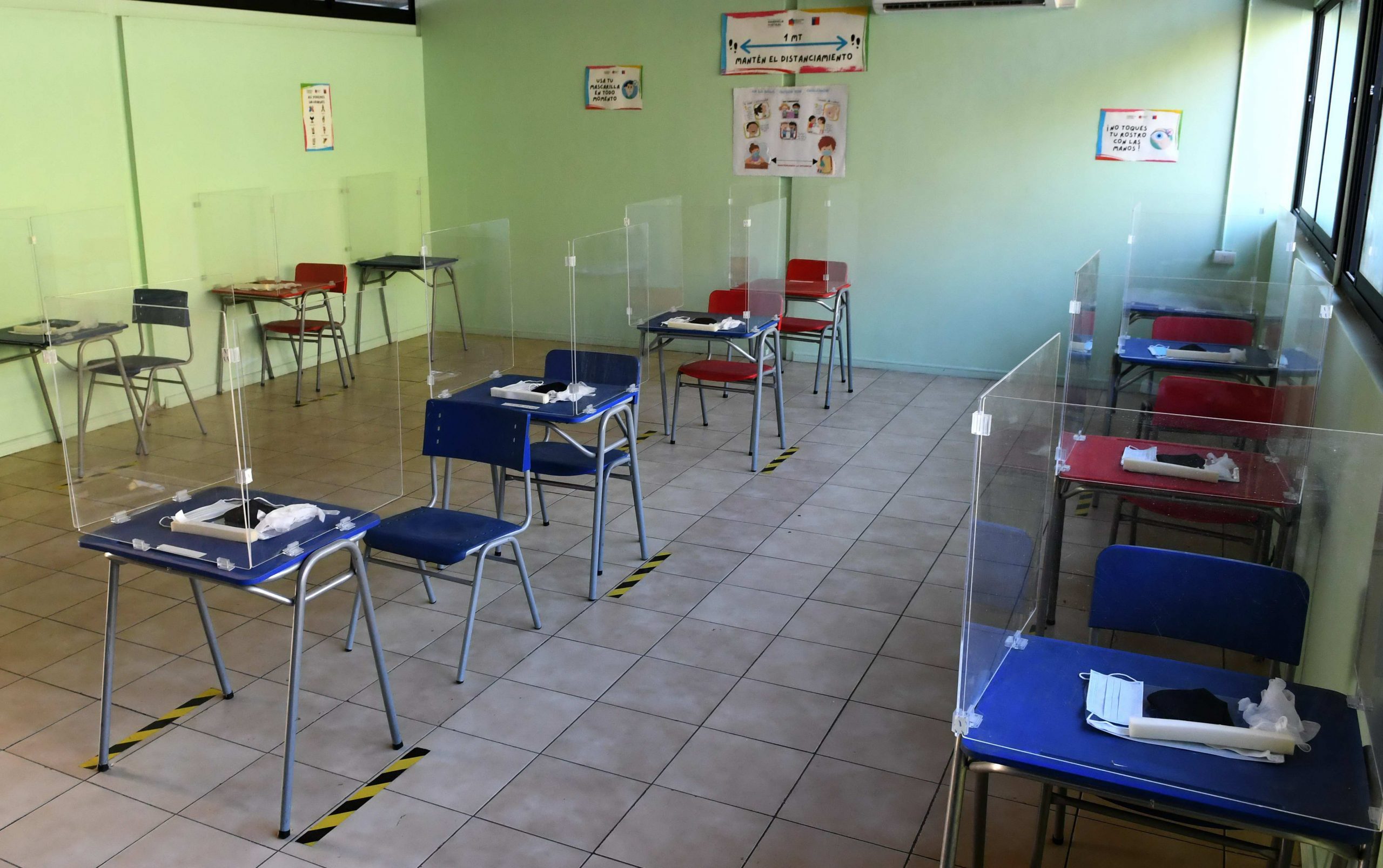 Más de 3 millones de escolares retornan a las clases presenciales obligatorias