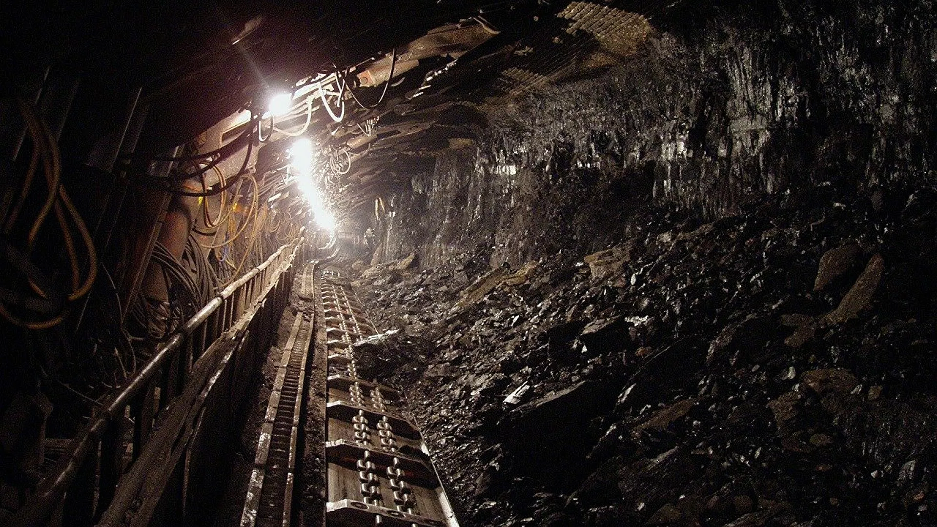  Dos trabajadores de la mina privada de cobre «Bellavista» fallecen por una explosión