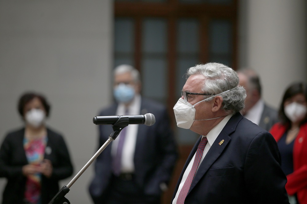 Gobierno ratifica compromiso con recuperación de lo público y releva el rol de las universidades estatales