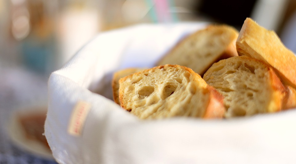  El precio del trigo golpea a Chile, país de los «campeones mundiales en comer pan»
