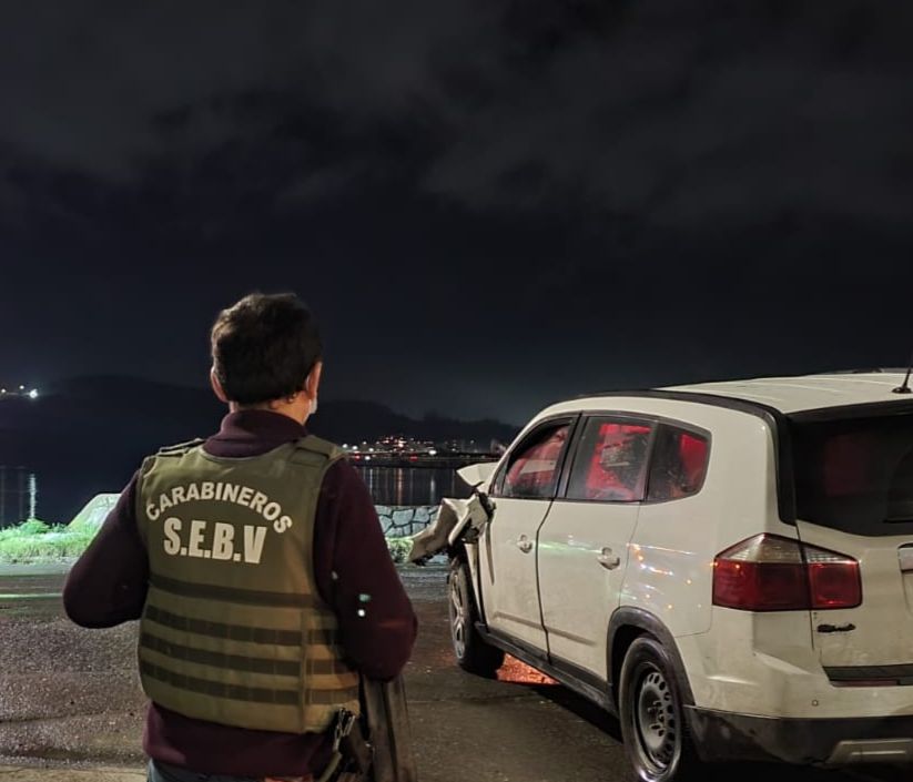  Carabineros del SEBV Concepción desarticulan a una banda criminal dedicada al robo de vehículos y especies desde el interior utilizando inhibidores de alarmas
