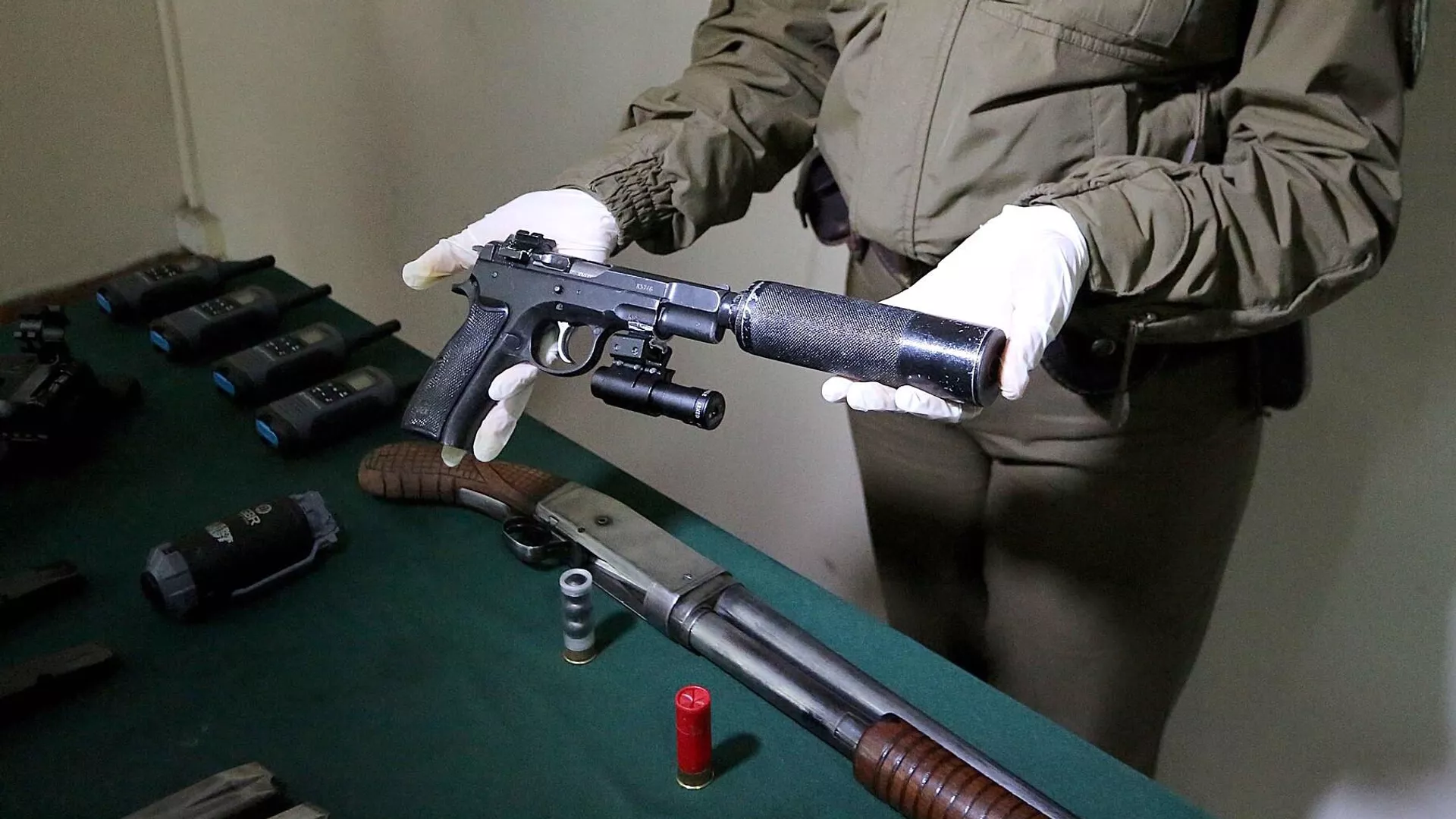 Armas ilícitas en Chile: el fenómeno detrás del anuncio prohibicionista del Gobierno