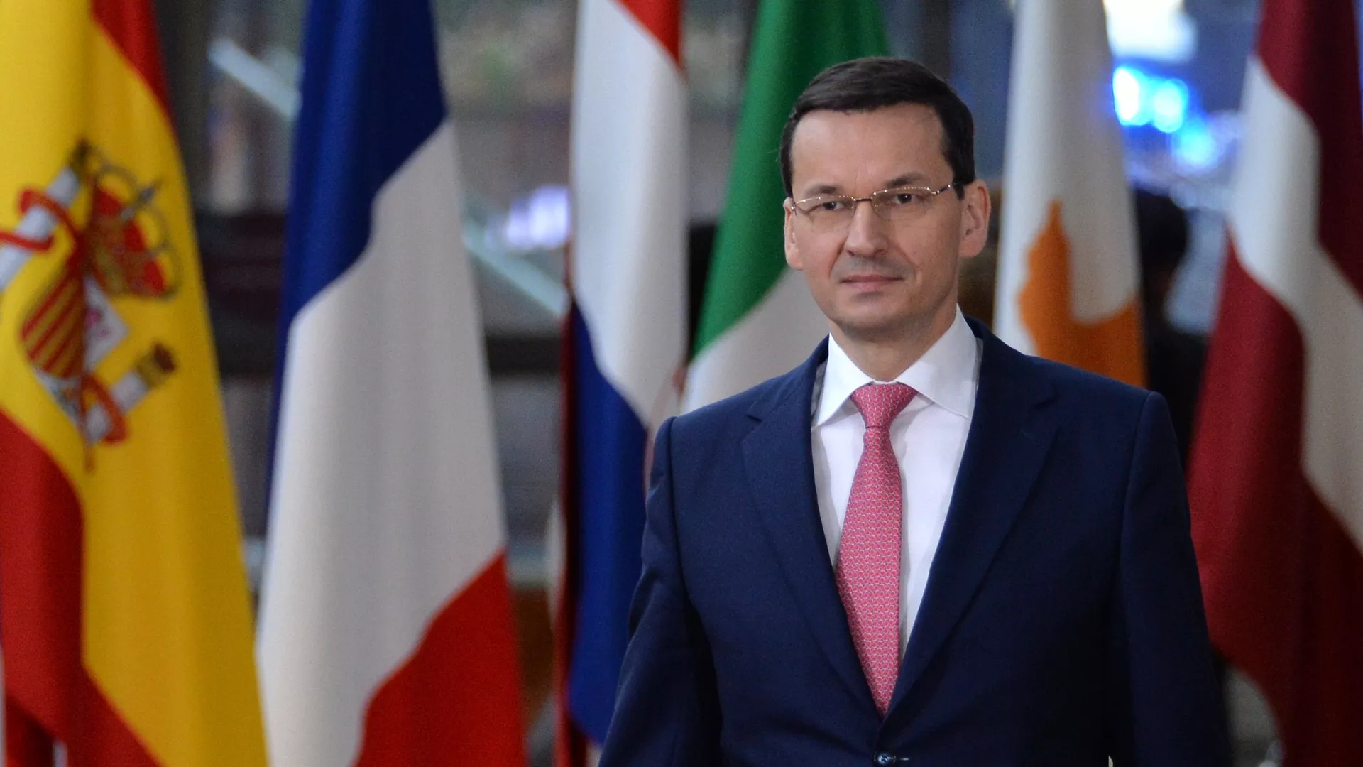  Polonia no descarta una «explosión interna» en la UE por desacuerdos sobre Ucrania