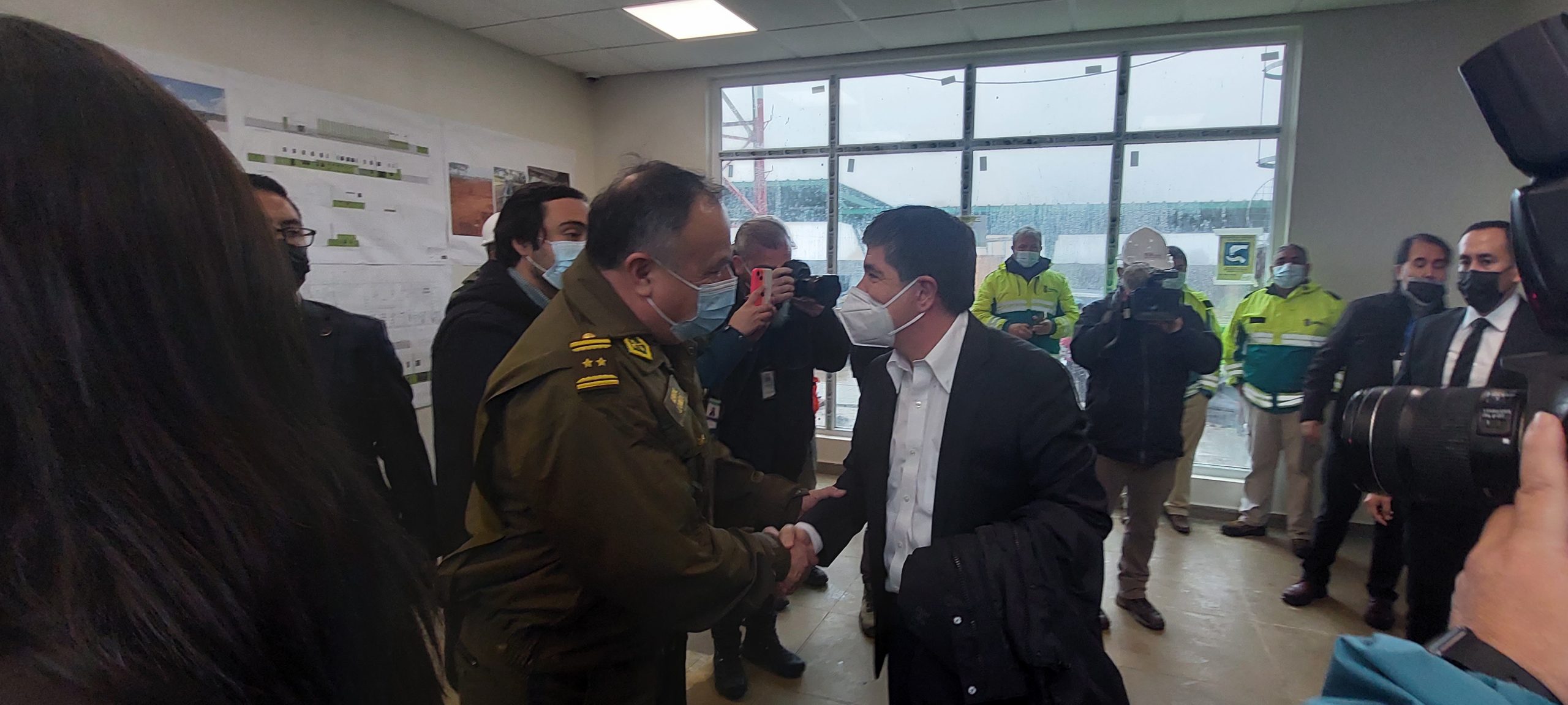 El Subsecretario del Interior encabezó la actividad en la cual estuvieron presentes dirigentes vecinales del sector Los Cerros.