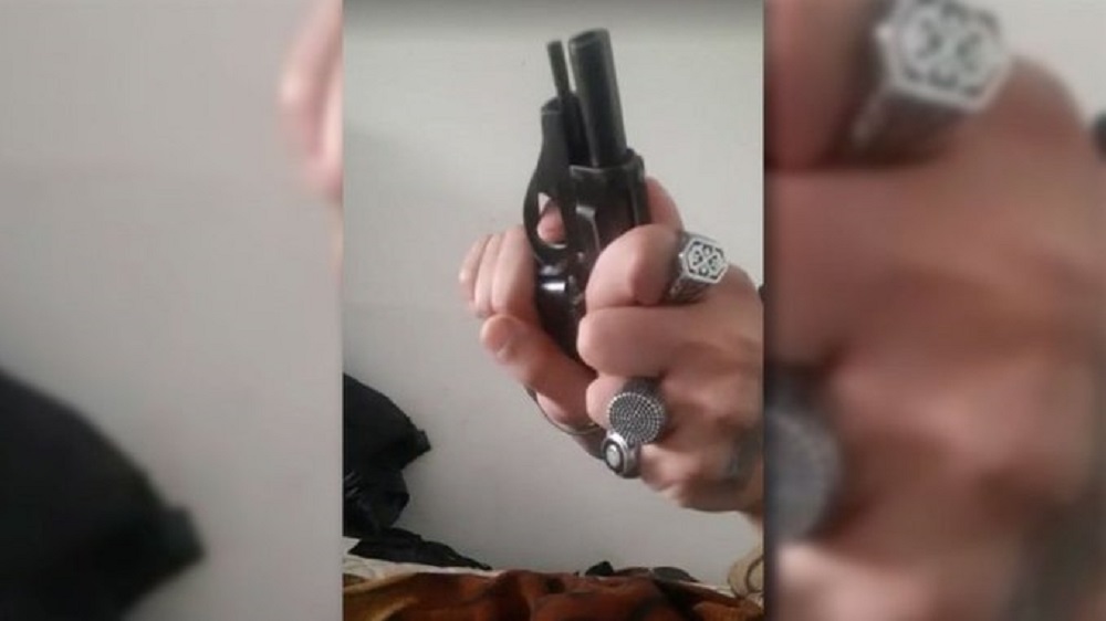  El agresor de la vicepresidenta argentina aparece en un video manipulando el arma con la que atacó