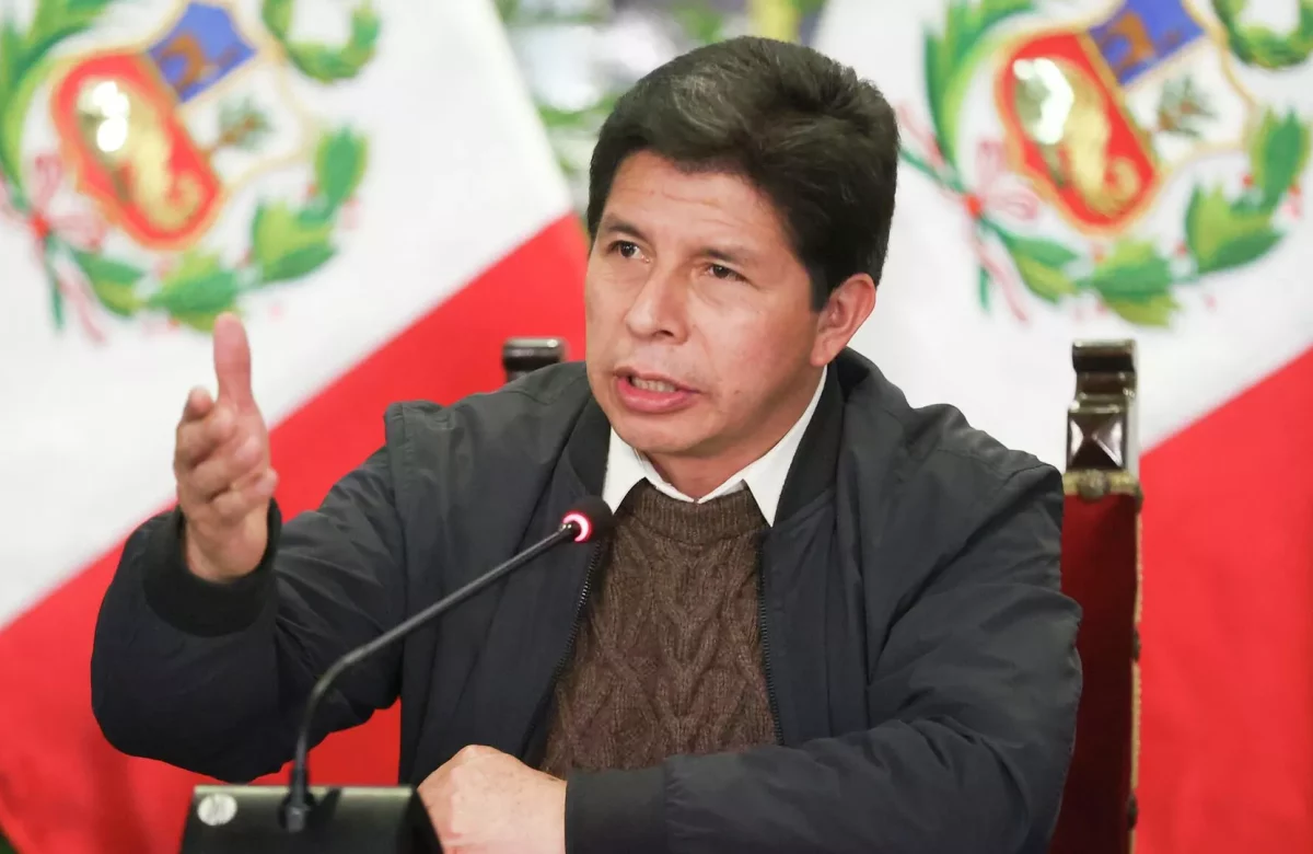 El ministro de Justicia de Perú advierte que el Ejecutivo no aceptará la destitución de Castillo