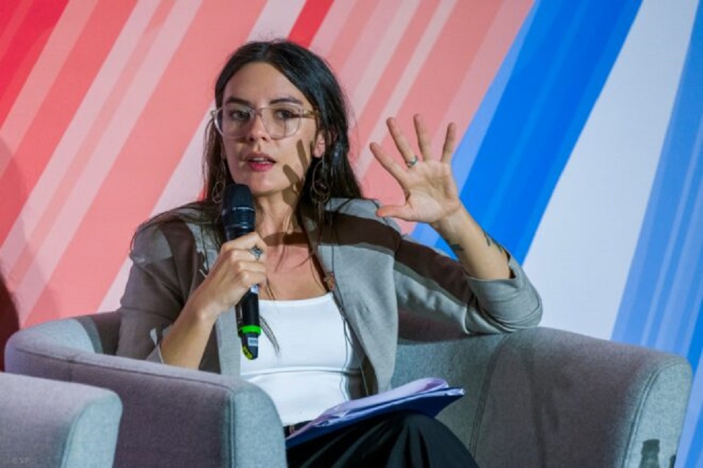  Ministra Camila Vallejo: “Es una decisión política enfrentar el fenómeno de la desinformación”