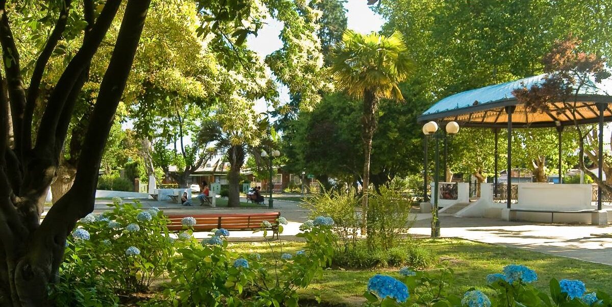 Justicia ordena a la Municipalidad de Chiguayante indemnizar a familia de niño accidentado en plaza de juegos