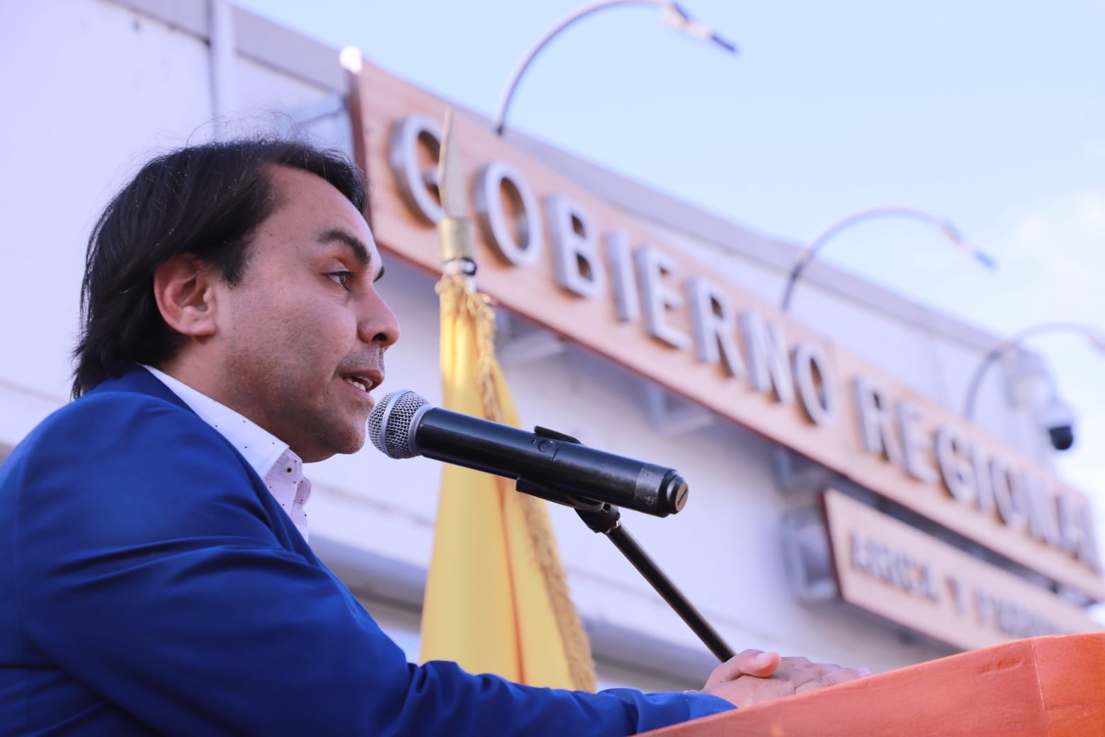Gobernador Regional de Arica y Parinacota, Jorge Díaz, criticó demora del Gobierno para enfrentar crisis migratoria