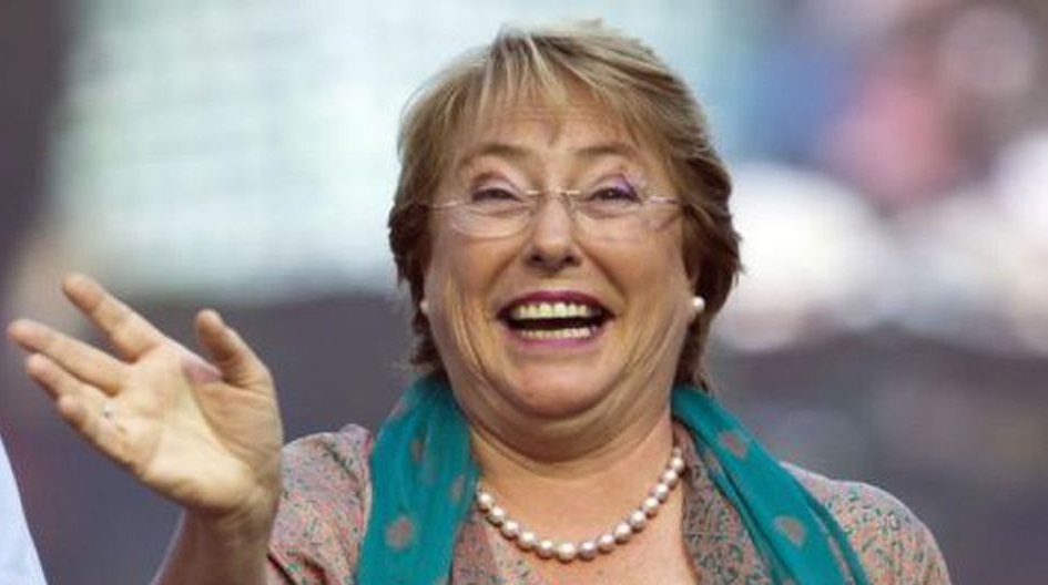  Partido Socialista (PS) le pide a la expresidenta Michelle Bachelet que sea parte del Comité de Expertos del futuro proceso constituyente