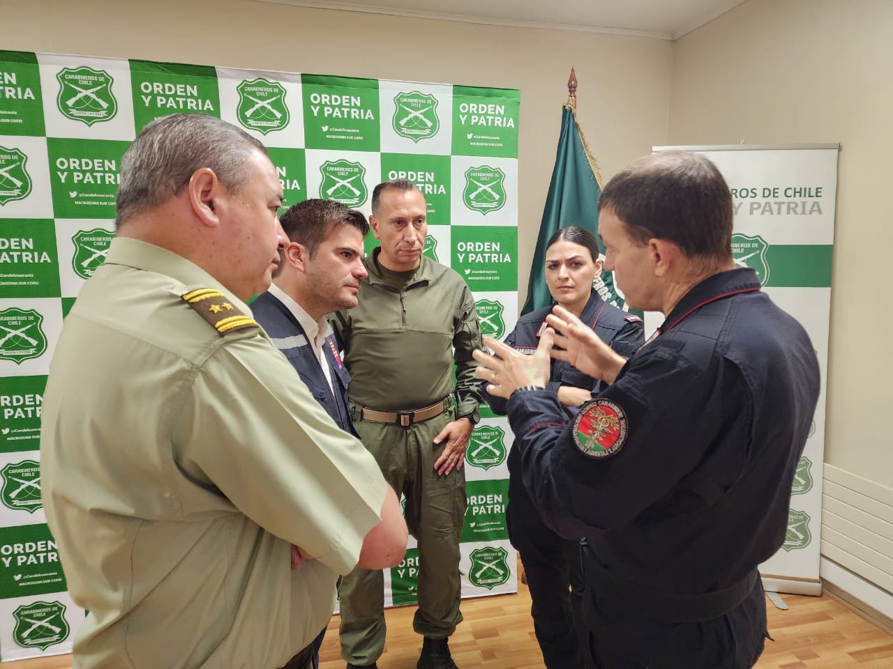  Delegado presidencial de La Araucanía presentó equipo forense forestal Italiano 