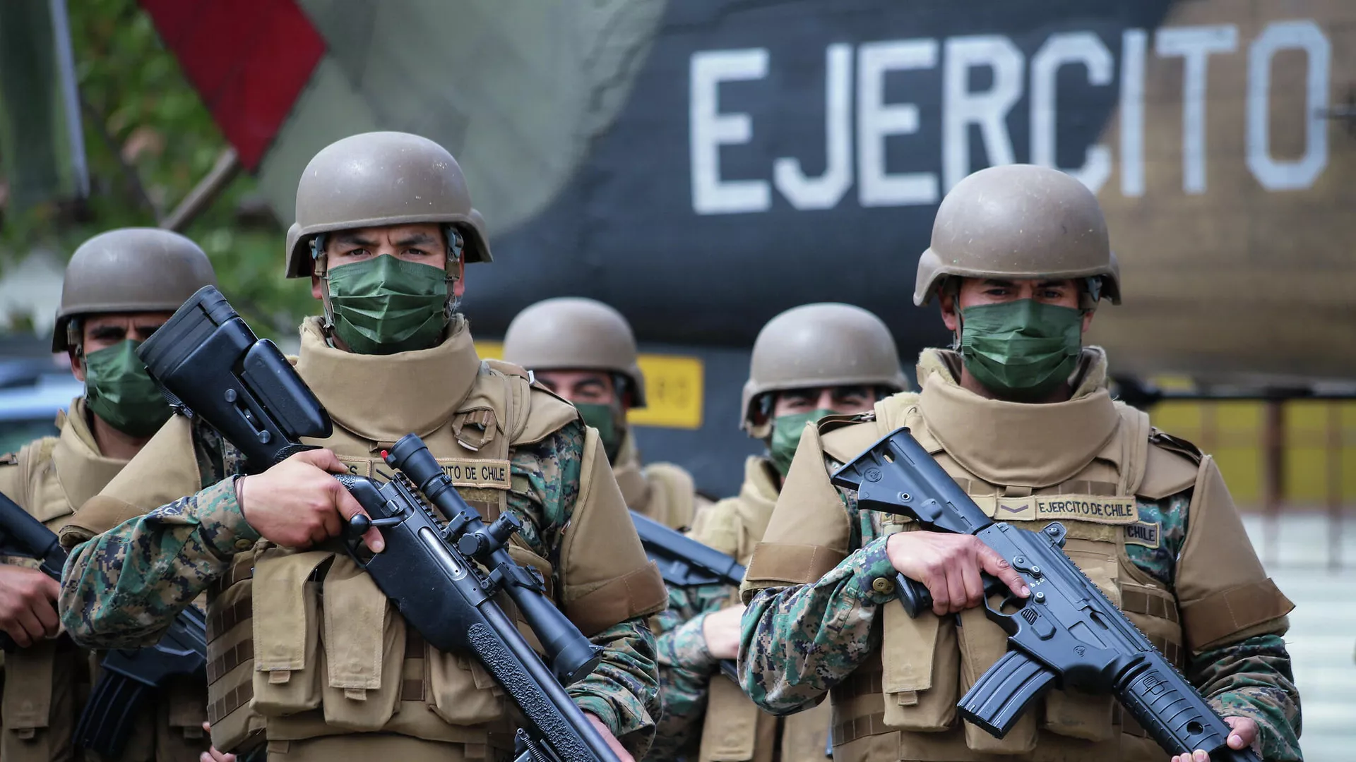 «Disparos de advertencia»: el nuevo protocolo para las Fuerzas Armadas en el norte de Chile