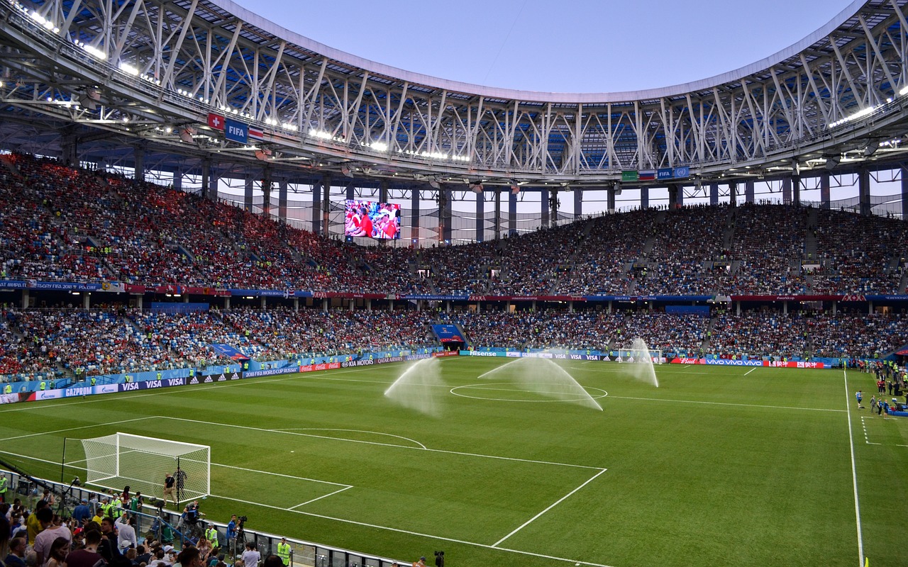  La FIFA piensa en mejorar la transparencia de traspasos y salarios de los jugadores