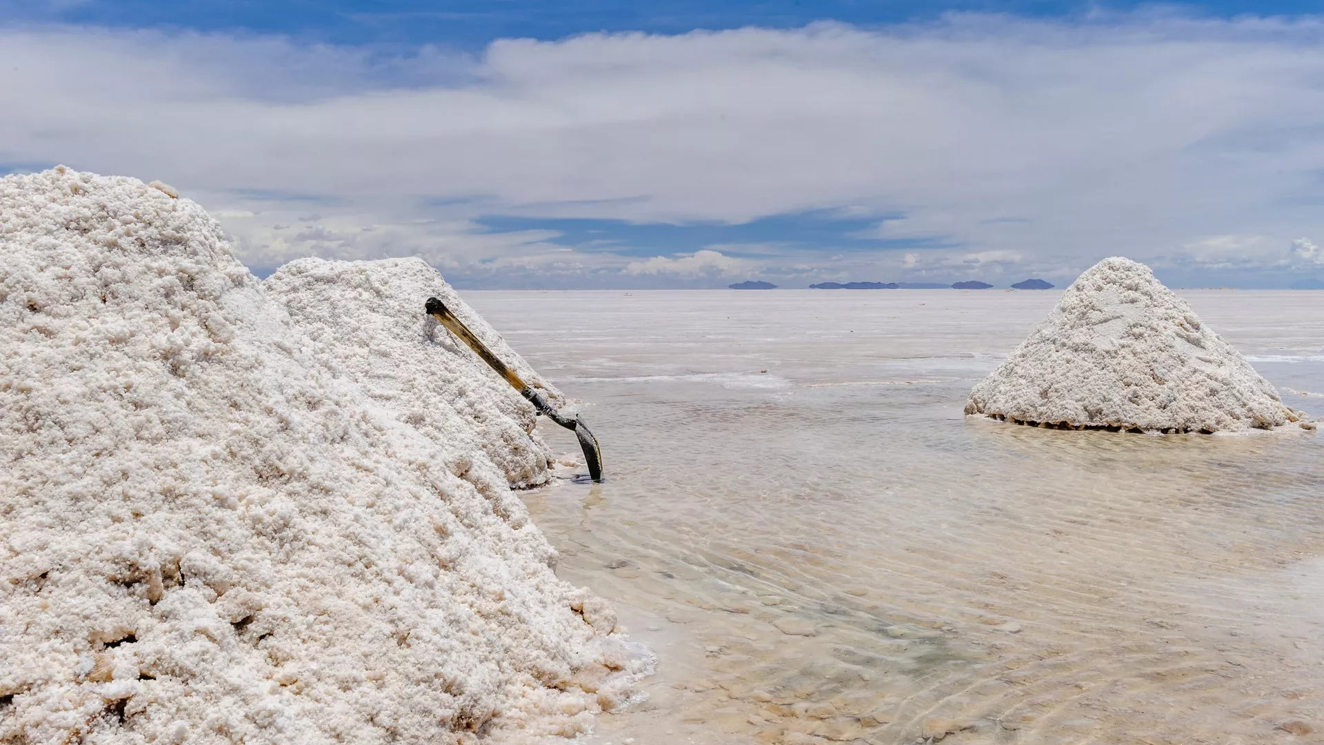 El «futuro promisorio» del litio Chileno tras descubrimiento del segundo mayor yacimiento del mundo